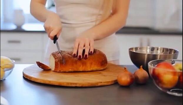 Mięso z białym chlebem utrudnia trawienie